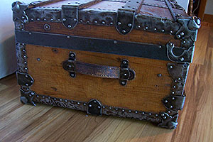 trunk 747 left end